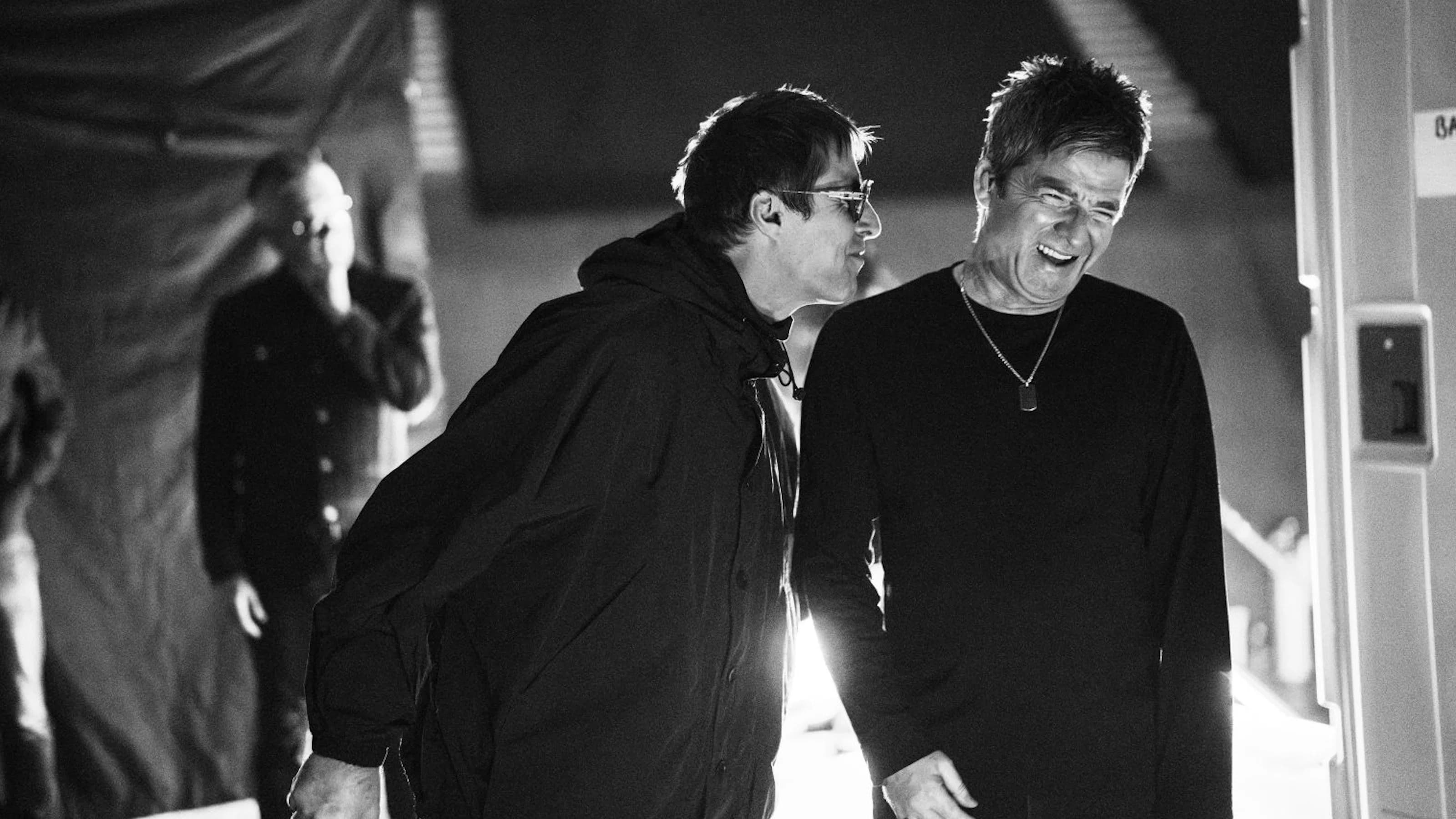 Backdrop for Oasis: Don't Look Back in Anger